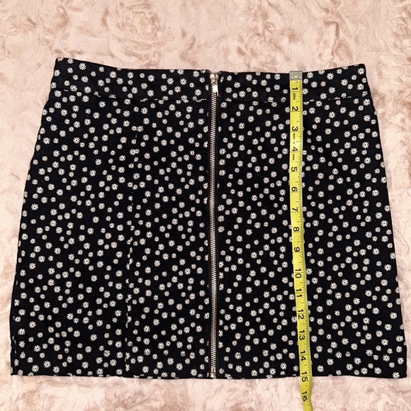 Floral print skirt - Picture 6 of 10